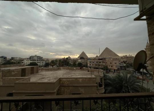 Black Pyramids View Cairo Exterior photo