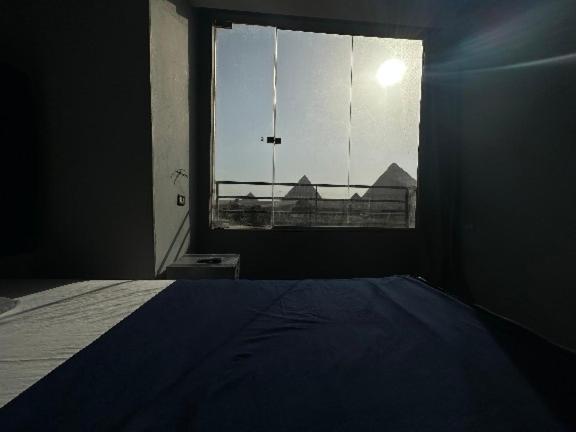 Black Pyramids View Cairo Exterior photo